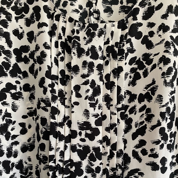 Merona sleeveless blouse, size medium - Picture 4 of 6